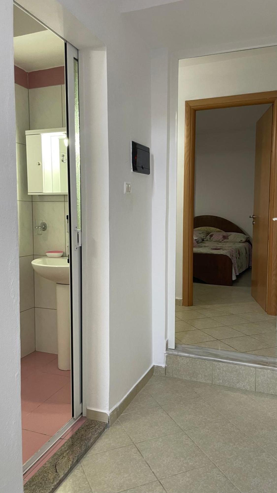 Avocado Balcony Apartment Sarande Exterior photo
